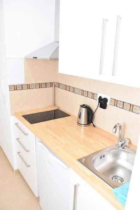 Small Apartament By The Sea مالقة المظهر الخارجي الصورة